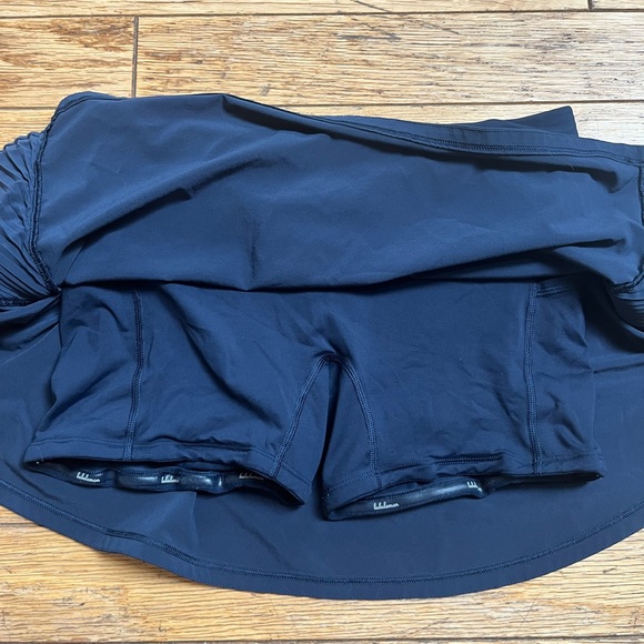 Lulu Lemon Navy Blue Athletic Skort - Picture 2 of 5